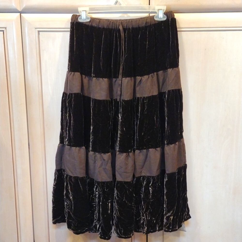 💥Vintage Dark Brown Velour Ruffle Midi Skirt